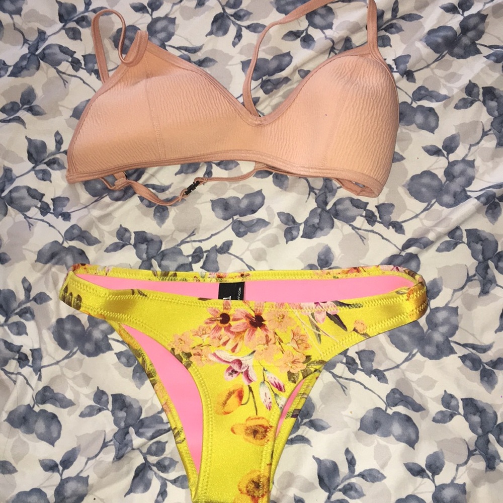 Triangl Bikini